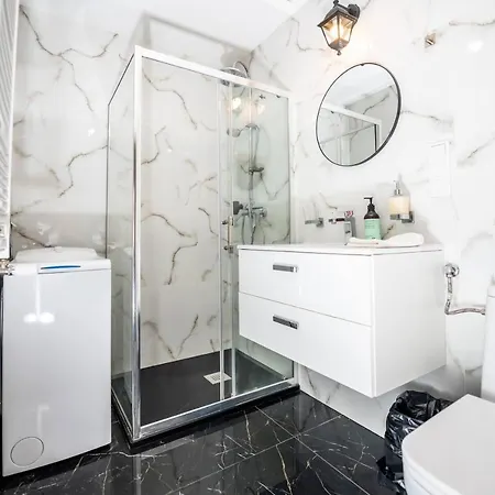 Miodowa 42 Z Miejscem Parkingowym *