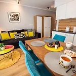 Miodowa 42 Z Miejscem Parkingowym Apartment *