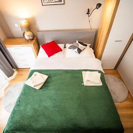 Apartment Miodowa 42 Z Miejscem Parkingowym